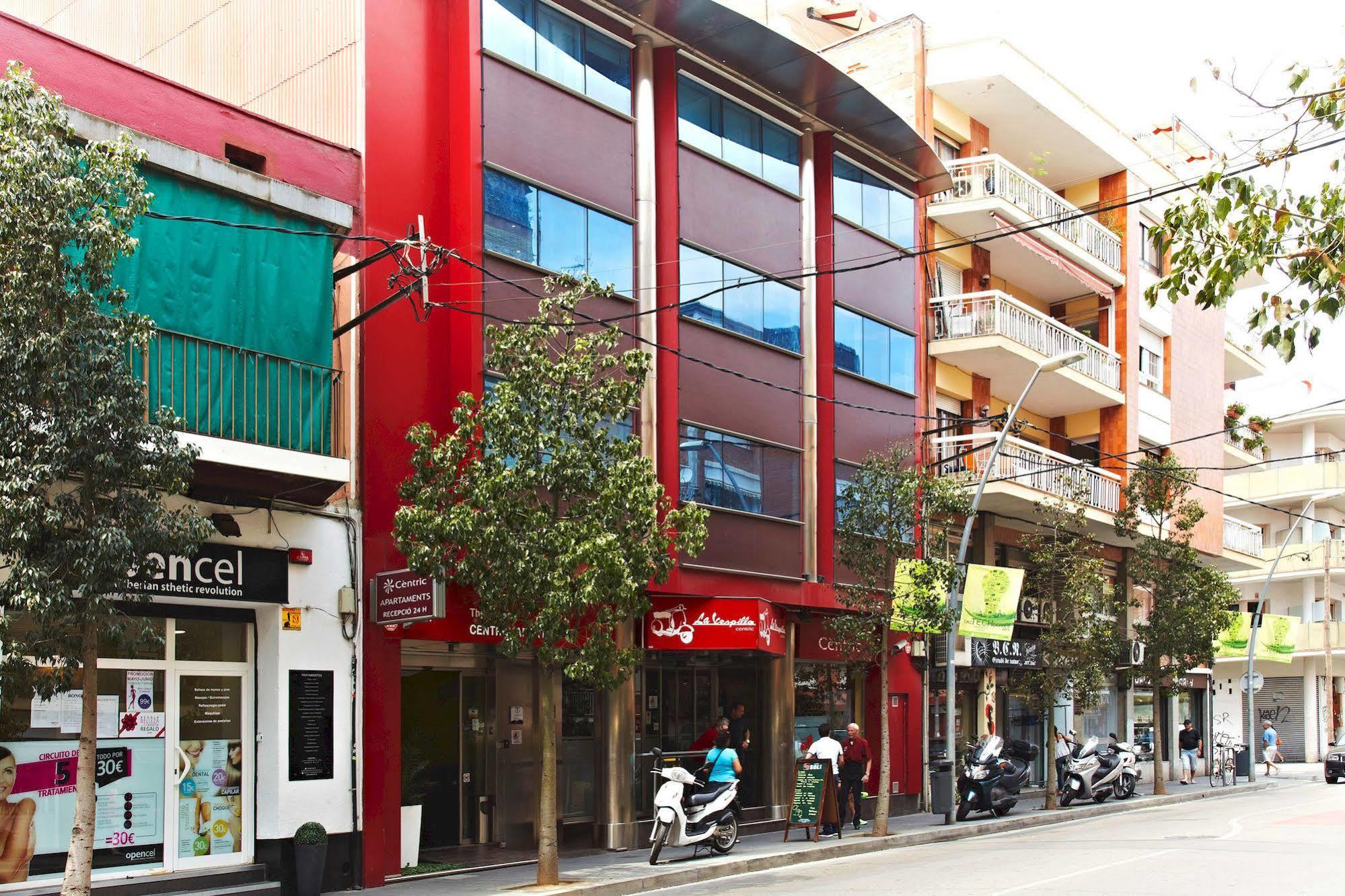吉诺斯巴斯克中心公寓式酒店 卡斯特尔德费尔斯 外观 照片